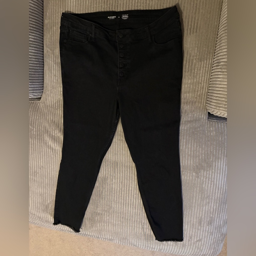 Old Navy Women's Black Skinny Jeans